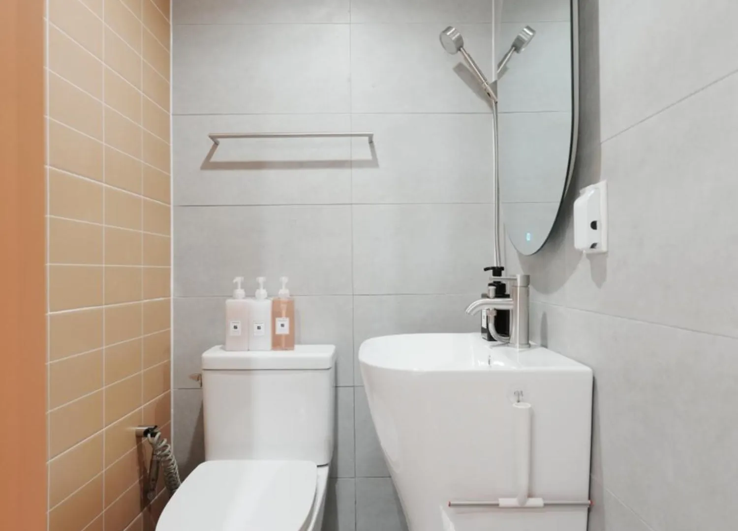 The Road Mini Hotel 서울특별시