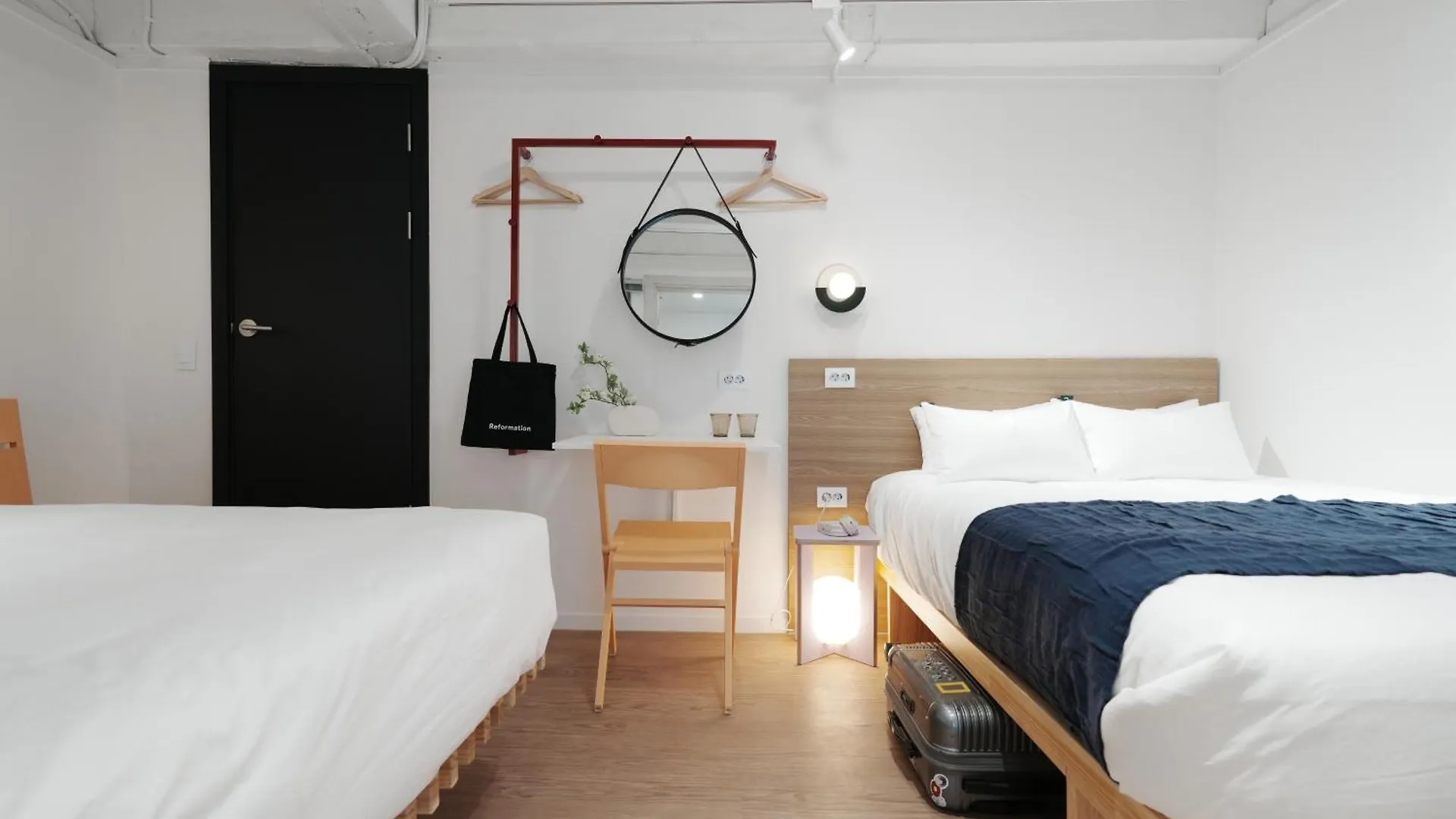 The Road Mini Hotel Szöul 0*,  Dél-Korea