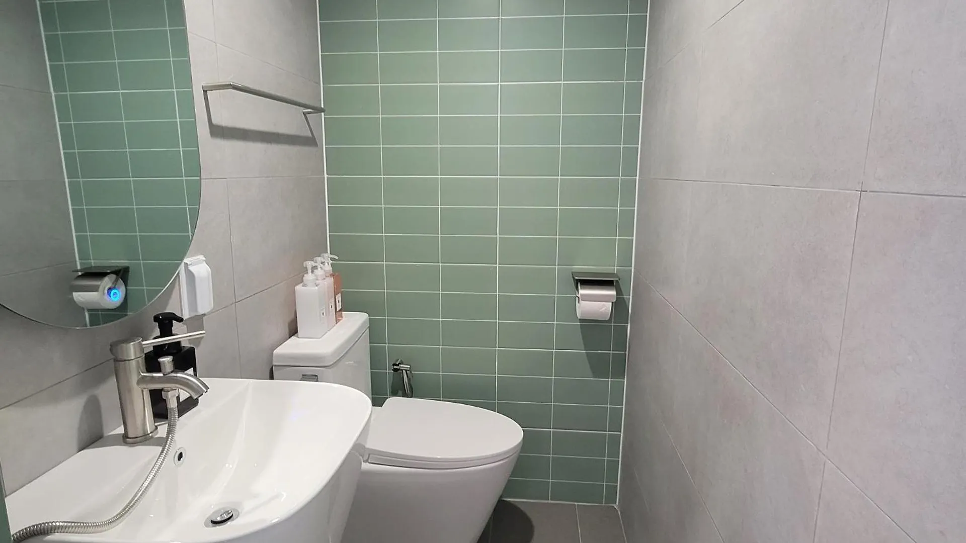 The Road Mini Hotel Σεούλ 0*,  Νότια Κορέα